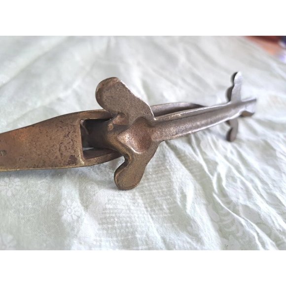 Orig. Old Cast Iron Crocodile Figural Gator Nutcracker NICE! Made in England - Picture 7 of 9